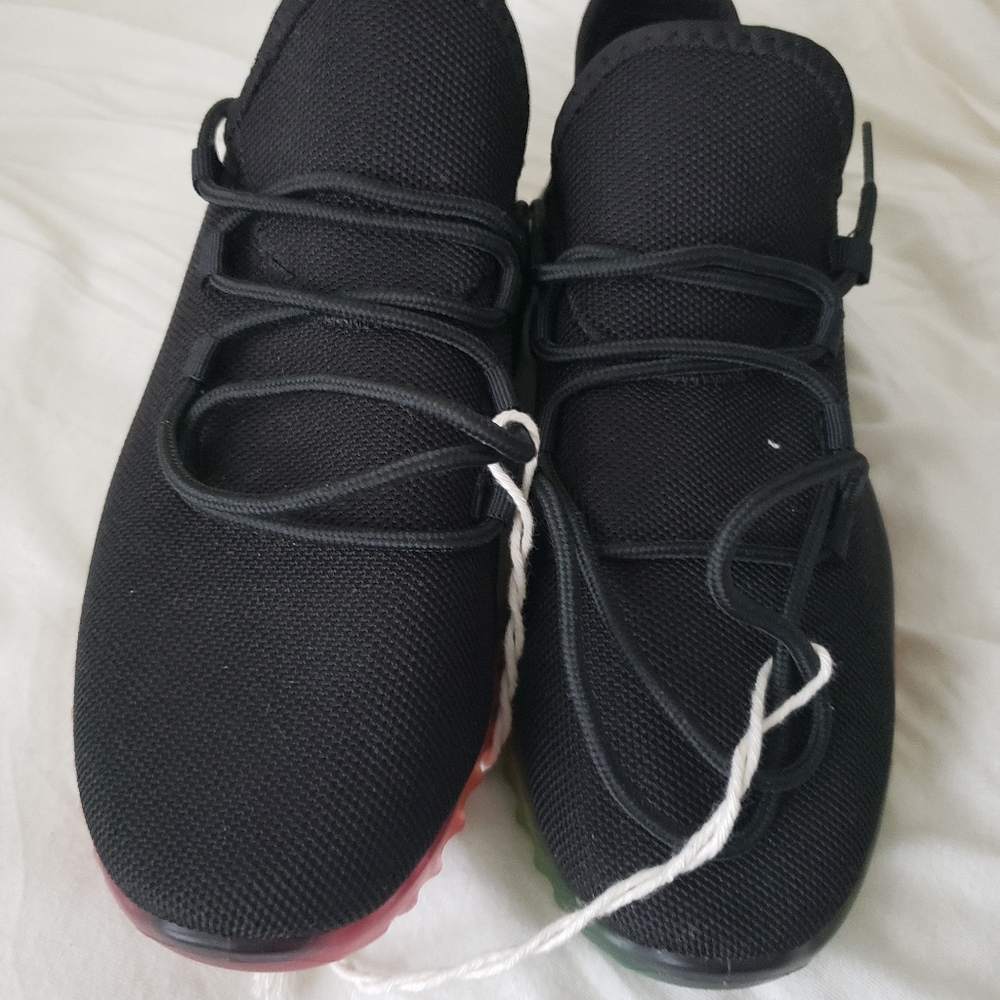 Womens Black Wanted sneakers Size 9.